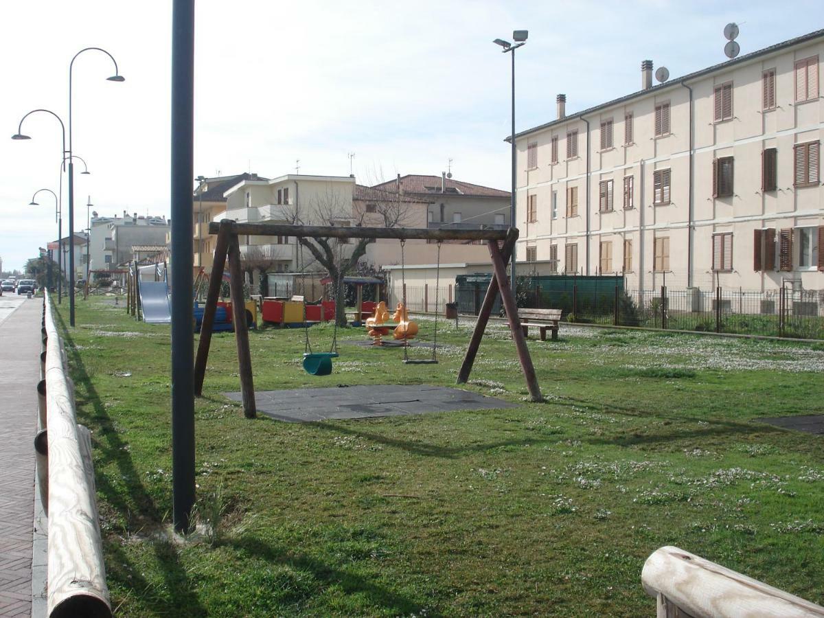 Appartamento La Conchiglia Porto SantʼElpidio Esterno foto